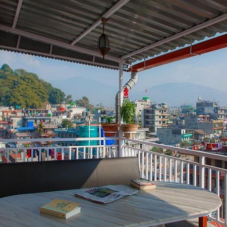 Lotus Apartment Pokhara Ngoại thất bức ảnh